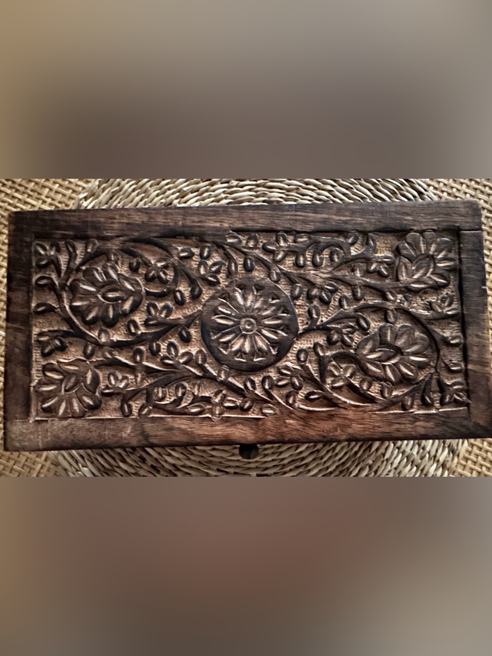Hand-Carved Floral Wooden Keepsake Box - Dark Brown✨ - Picture 6 of 6